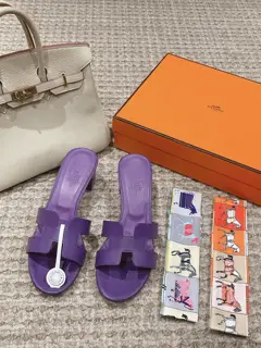 Hermes Palm print Heels