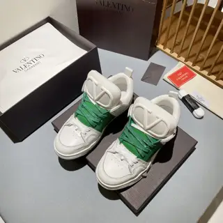 Valentino’s latest hot-selling sneakers