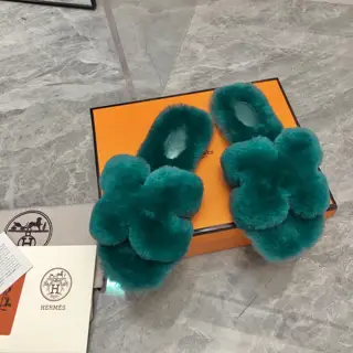 Hermès slippers