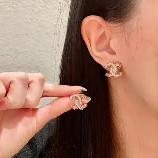Chanel second-hand earrings