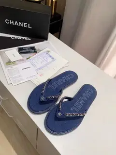 Chanel Denim Chain Flip-flops I am really moved by this shoe when it is first released I