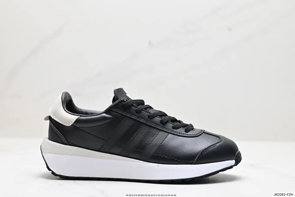 Adidas Xlg thick rubber sole ID4710