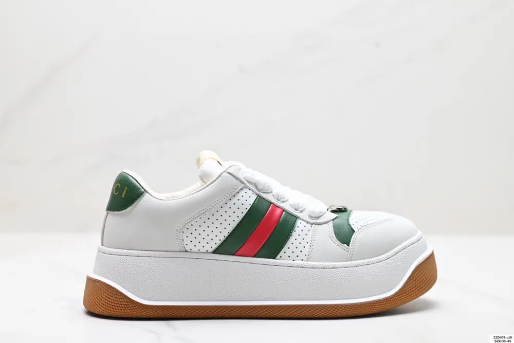 Gucci leather low-top round-toe lace-up fashion sneakers 570442