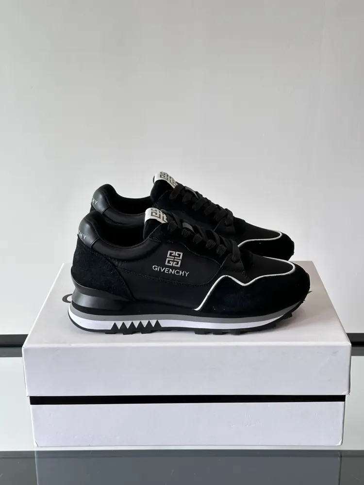 Givenchy thick-soled height-enhancing casual sports shoes