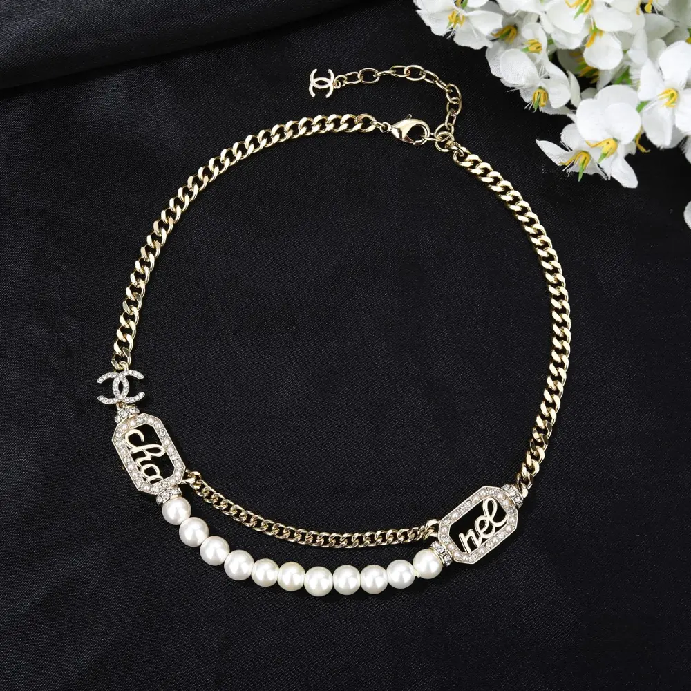Chanel Double C clavicle necklace