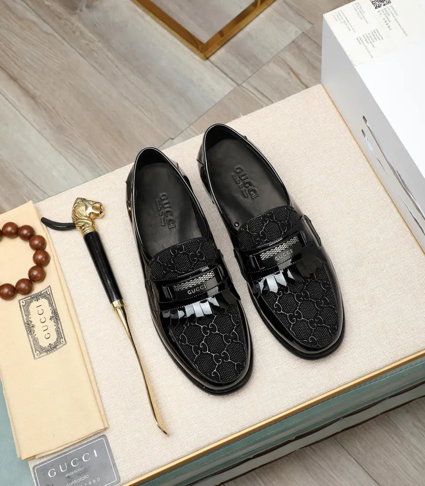 Gucci formal leather shoes Italy imported cowhide + top imported water-dyed cowhide lining