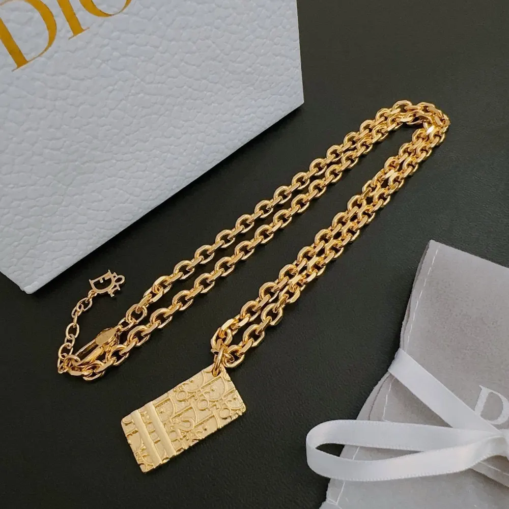 DIOR New Dior necklace Original goods New counter model
