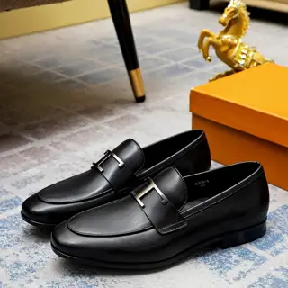 Tods classic men’s leather shoes Synchronize with the official website