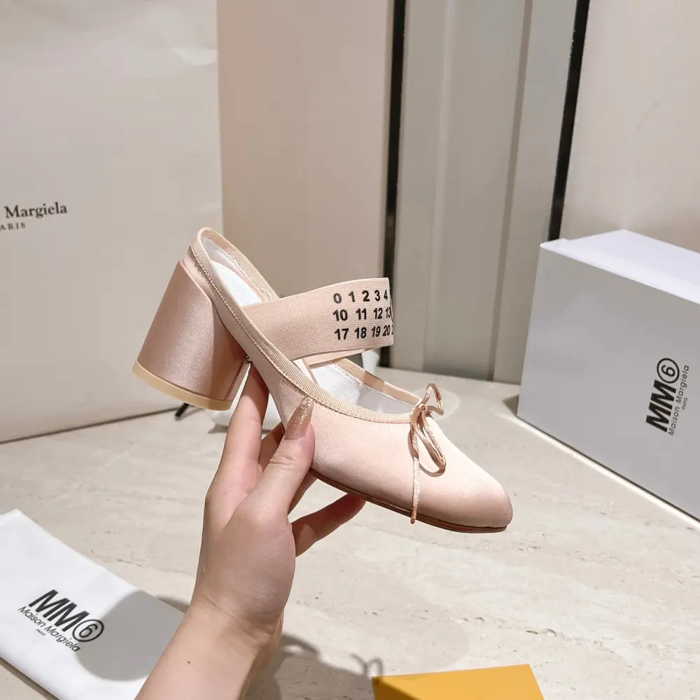 Maison Margiela MM6 early spring new thick heel apple head ballet shoes half slippers