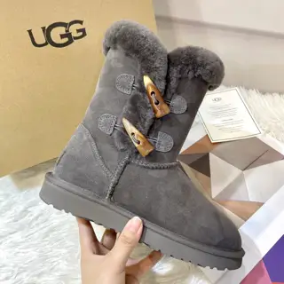 UGG’s new horn button snow boots are here