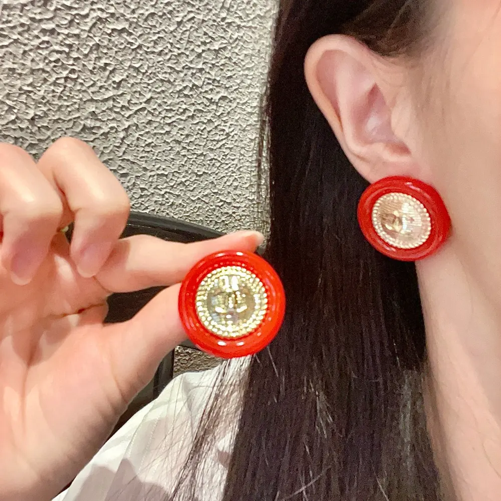 Chanel second-hand double C earrings