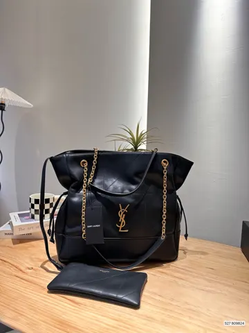 Yves Saint Laurent Bag
