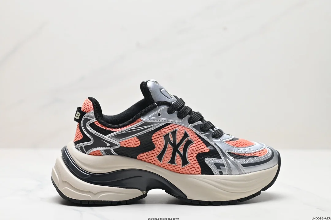 MLB New York Yankees Curve Runner Comfortable and versatile Non-slip and wear-resistant 3ARNSPL4N