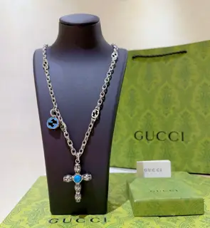 The latest Gucci necklace