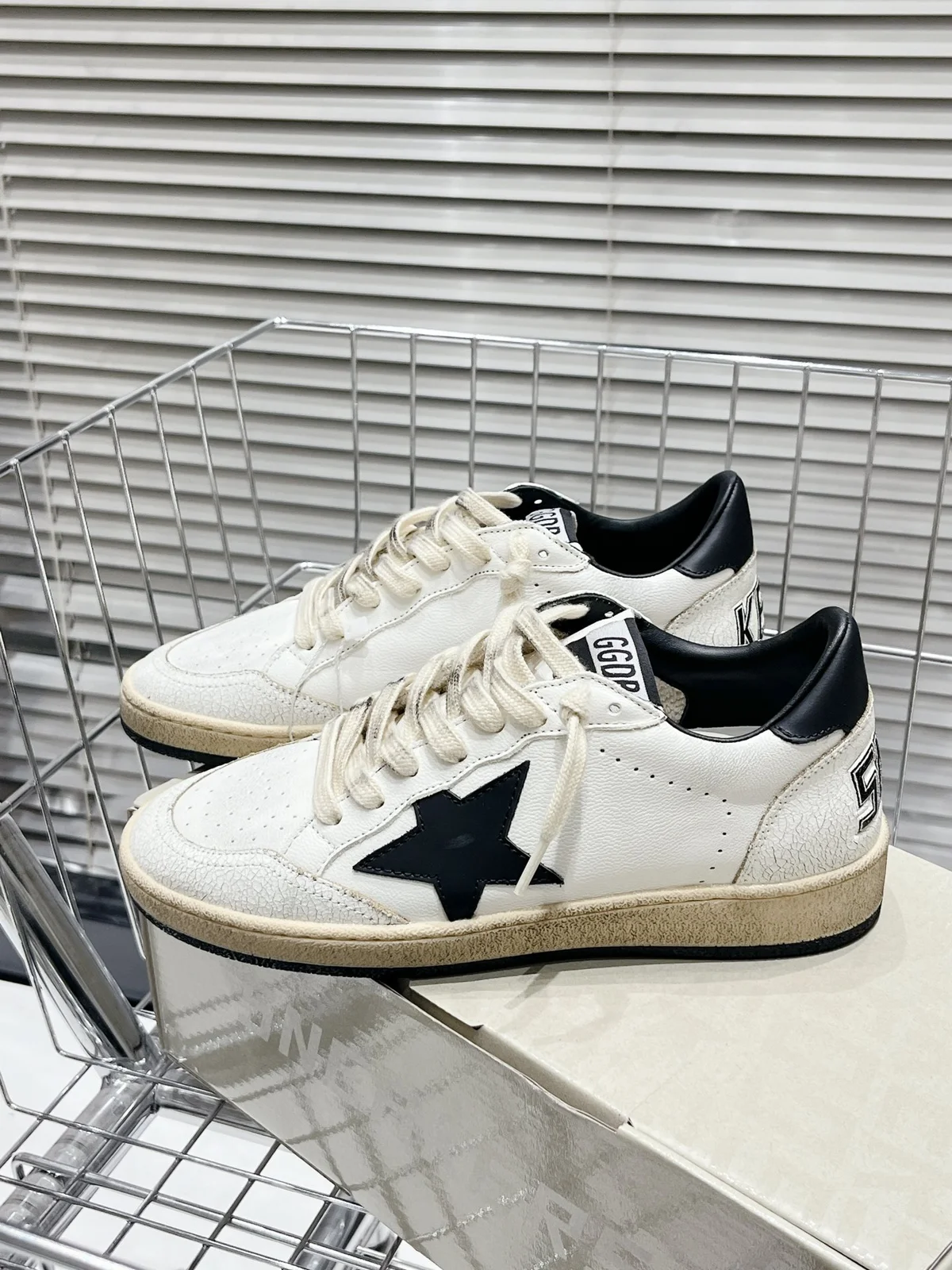 Golden Goose Deluxe Brand Shoes