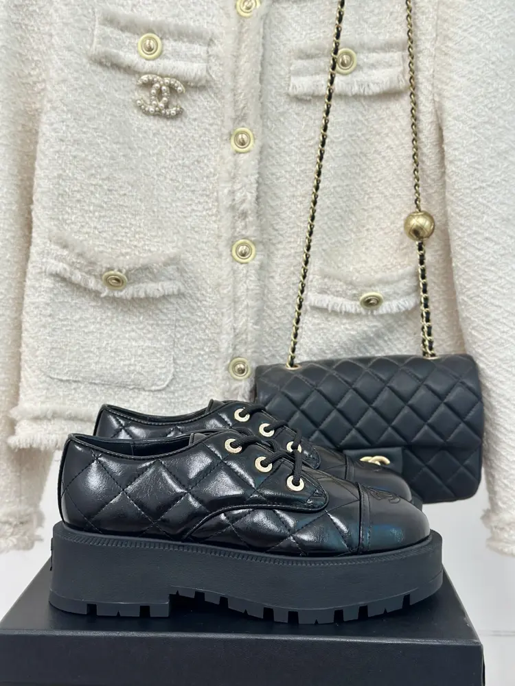 Chanel Double C Thick-soled Diamond-patterned Leather Shoes