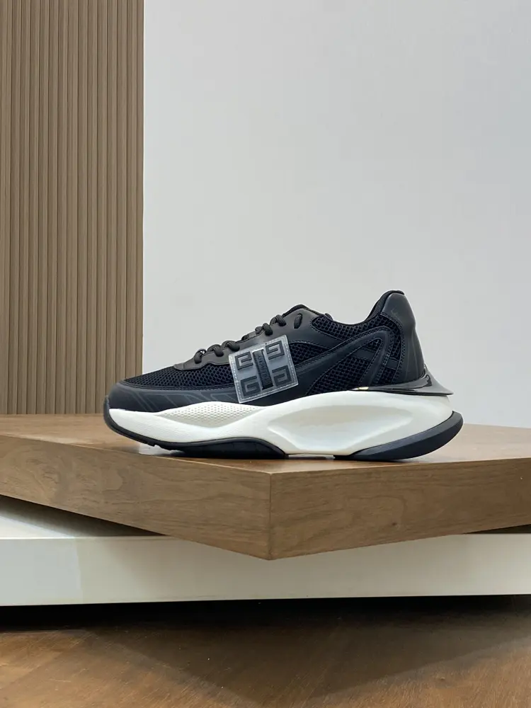 Givenchy thick-soled height-enhancing casual sports shoes