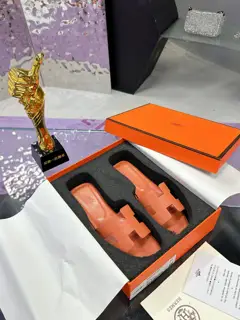 Hermès H slippers