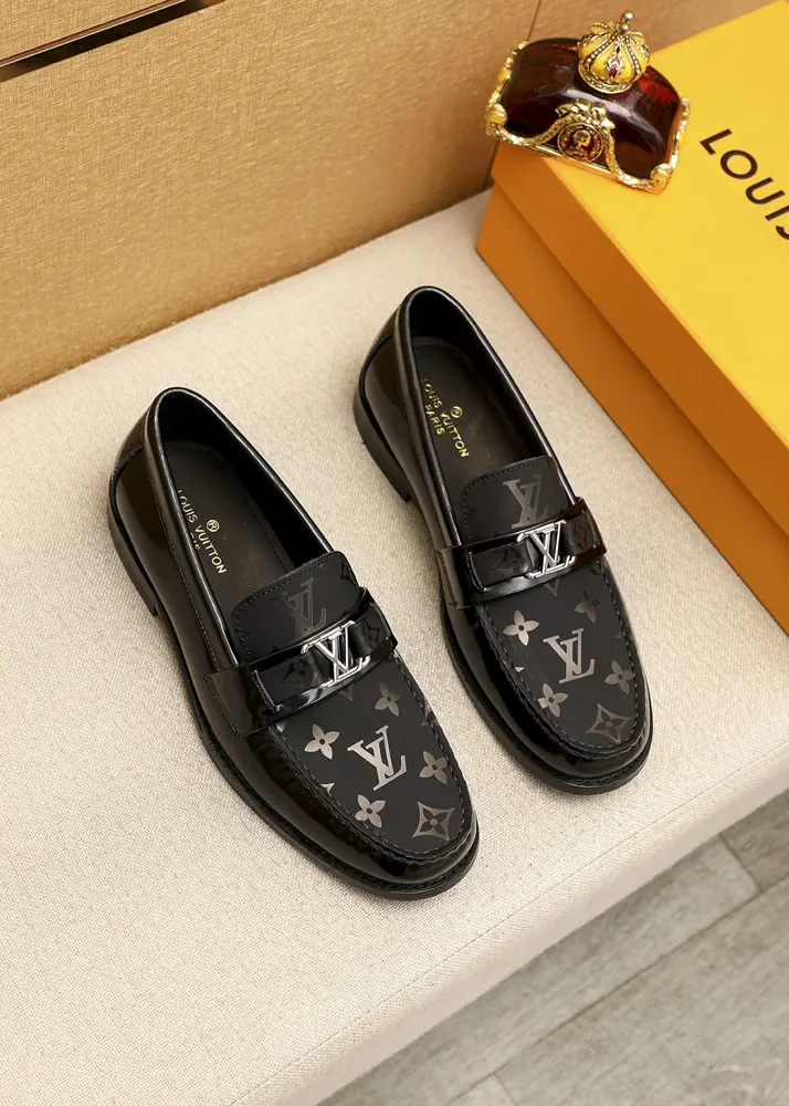 Louis Vuitton casual leather shoes