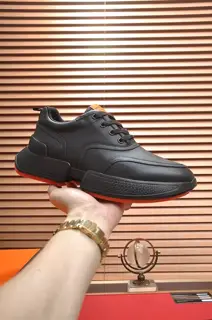 Hermès couple sports shoes