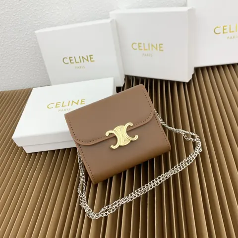 Celine Triomphe