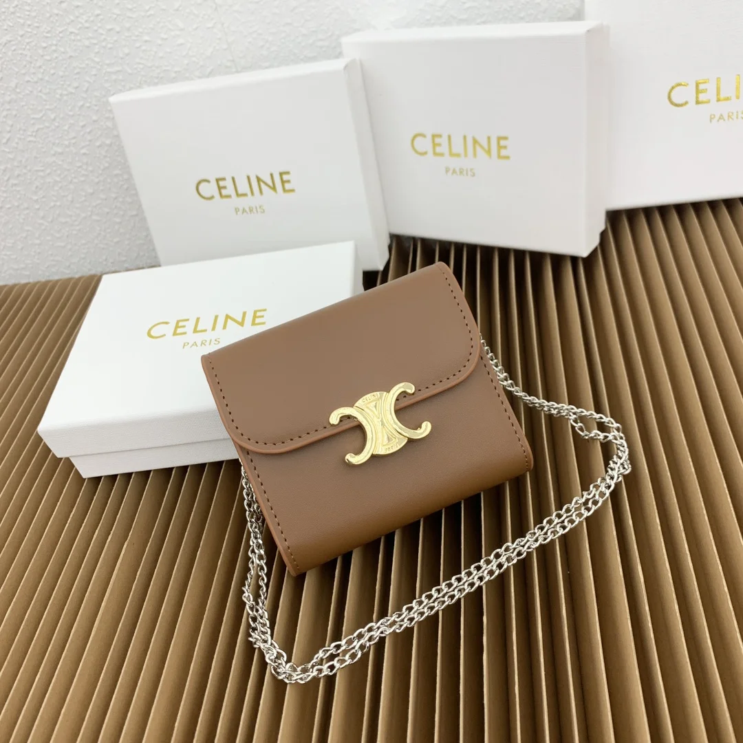 Celine Triomphe
