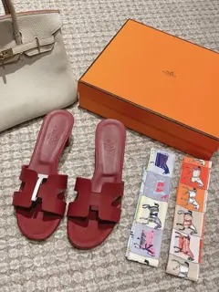 Hermes Palm print Heels