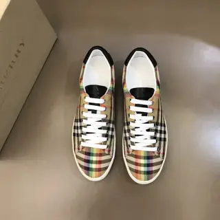 BURBERRY classic plaid men’s low-top casual shoes