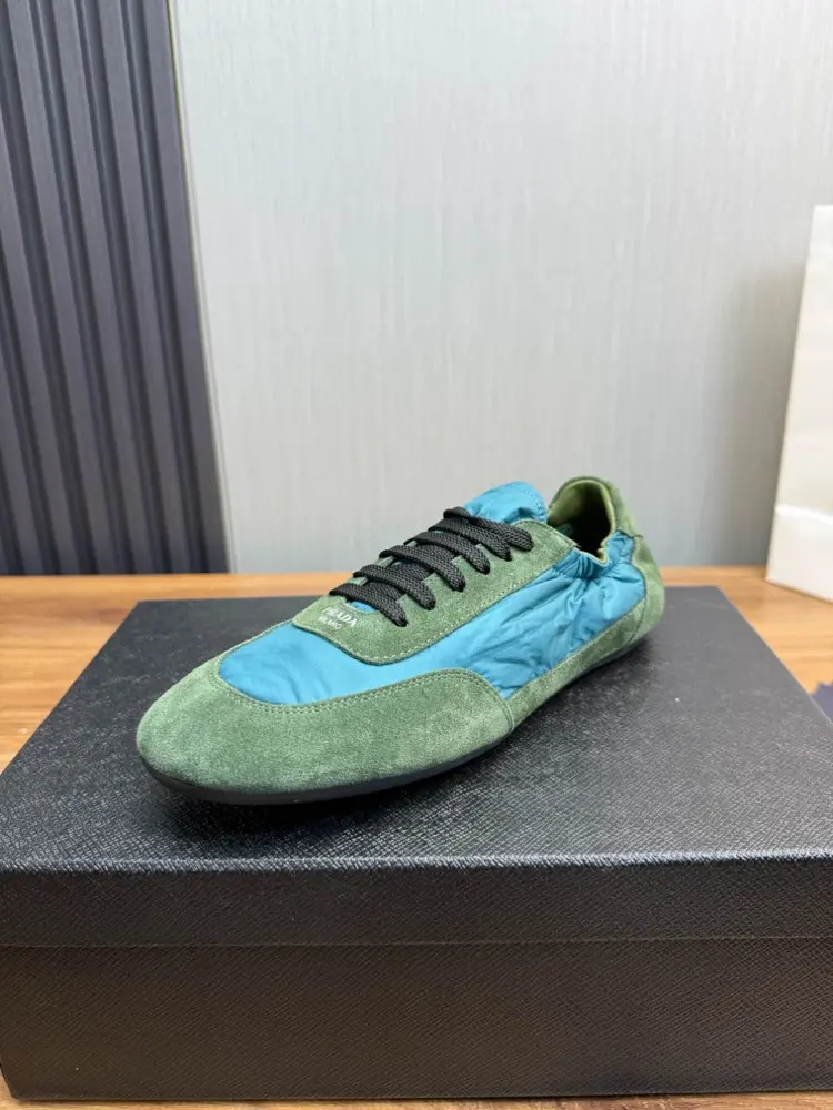 Prada Early Spring Collapse New Style Shoes