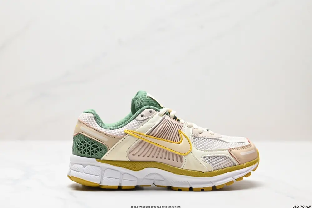Nike Zoom Vomero 5 Sneakers BV1358-002