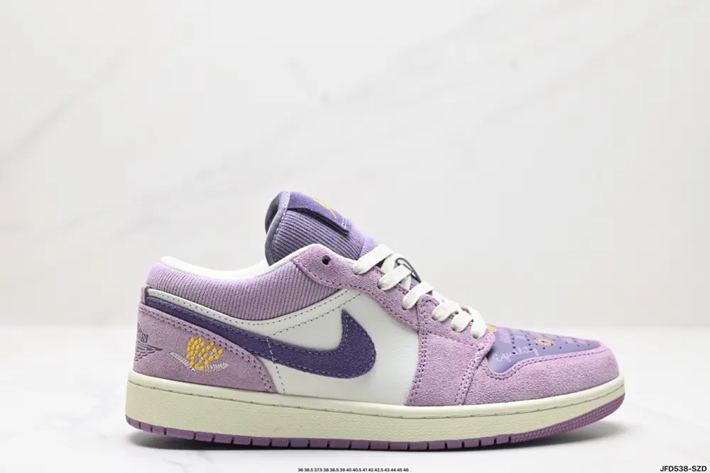 Nike Air Jordan 1 Low Sneakers DC0774-502