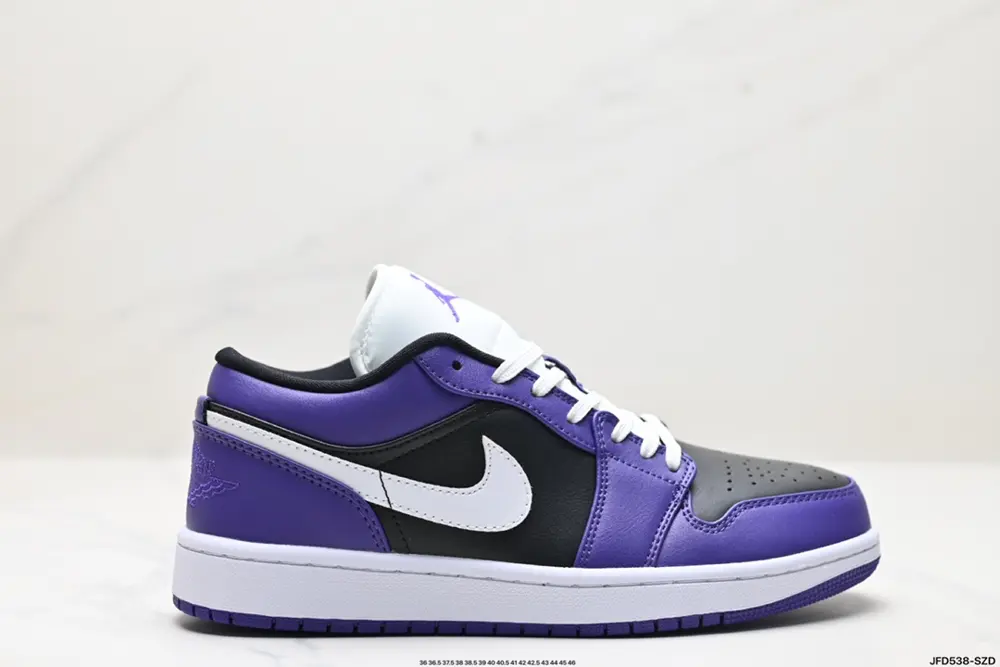 Nike Air Jordan 1 Low Sneakers DC0774-502