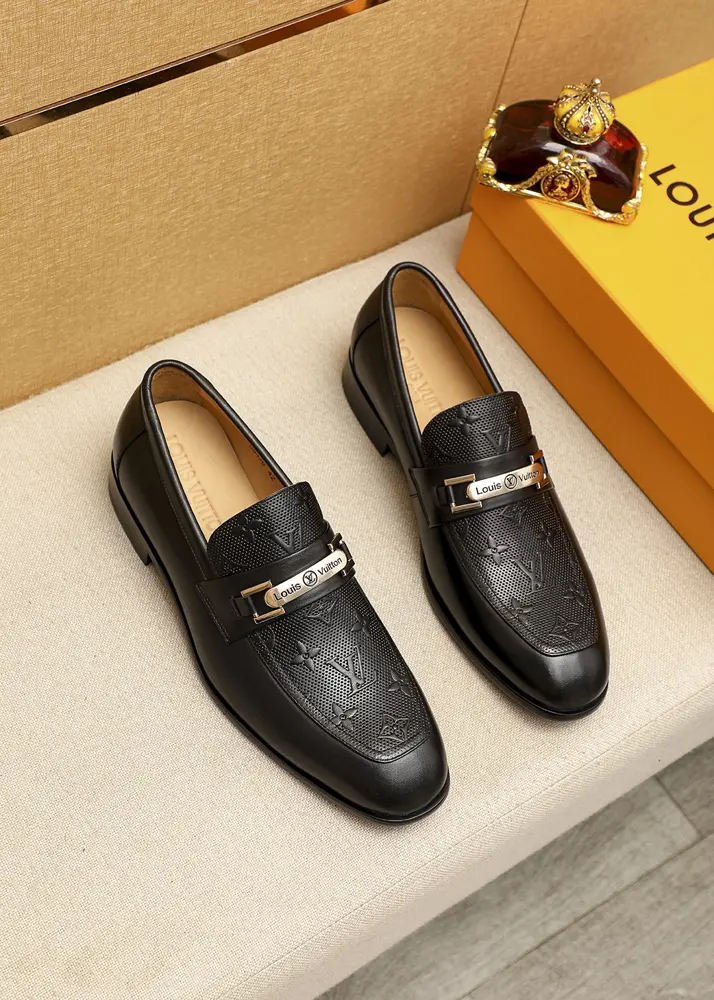 Louis Vuitton casual leather shoes