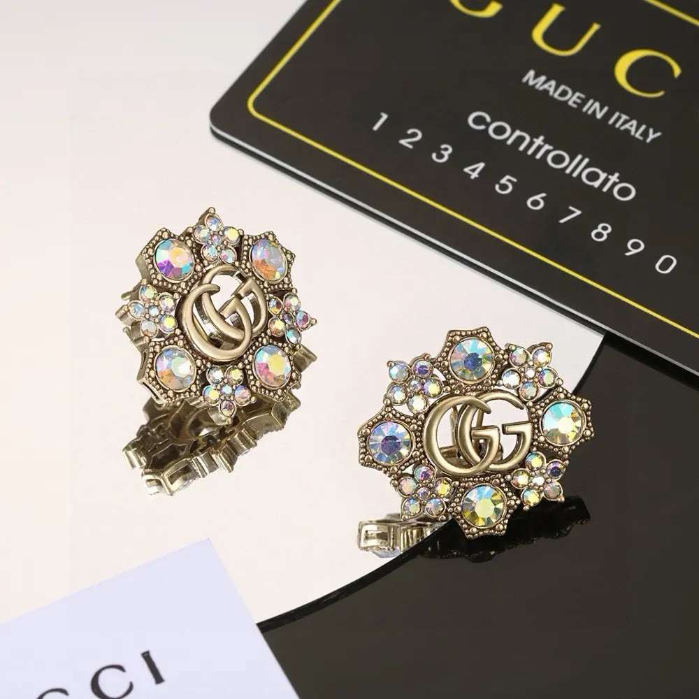 Gucci New Product Launch Double G Earrings Clip-on Earrings