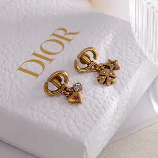 Dior earrings are new in the counter. They are so beautiful