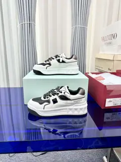 Valentino thick sole unique design