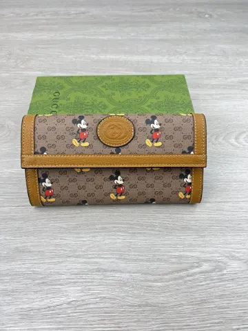 Gucci Wallet