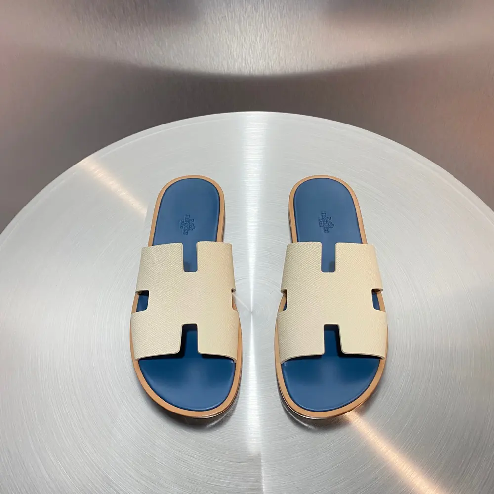 Hermès Classic H Slippers ~ High-end men’s sandals• beach shoes slippers ~ counter
