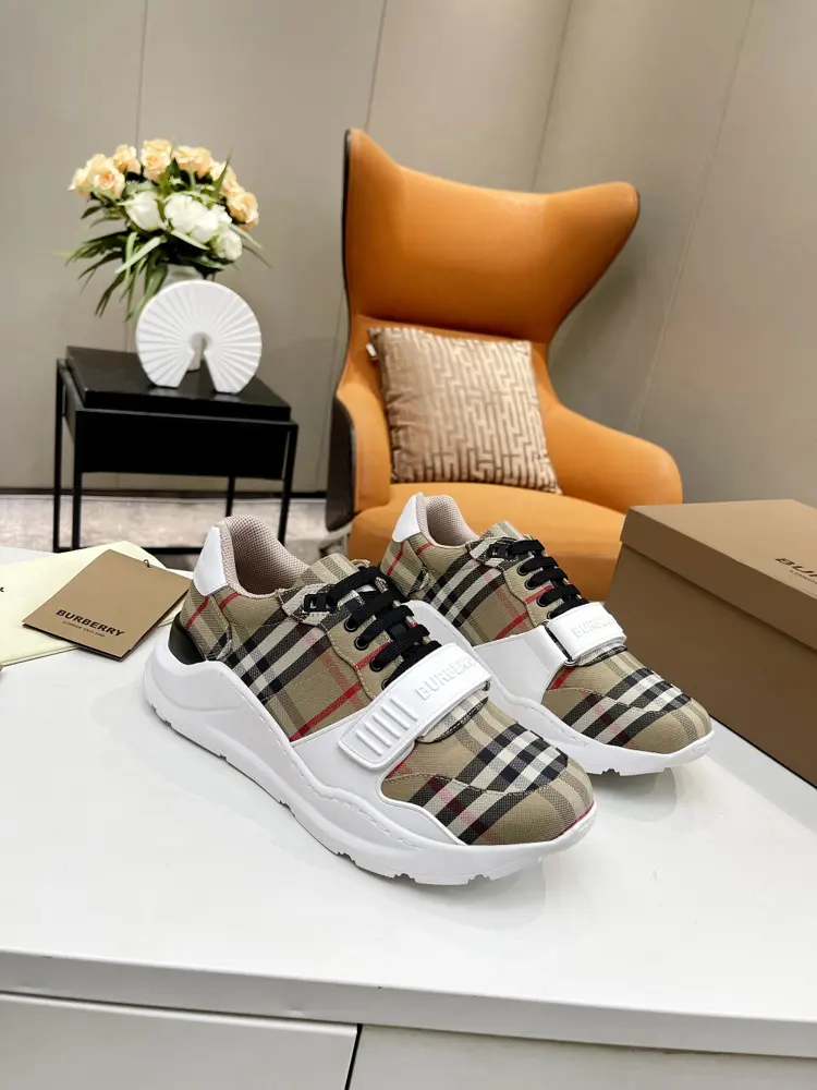 BURBERRY’s popular sports shoes are now in stock. Buy the original replica