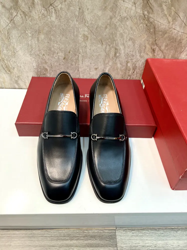 Salvatore Ferragamo men’s leather shoes