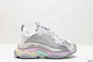 Balenciaga dad shoes Deconstructionism perfectly interprets the new fashion Balenciaga