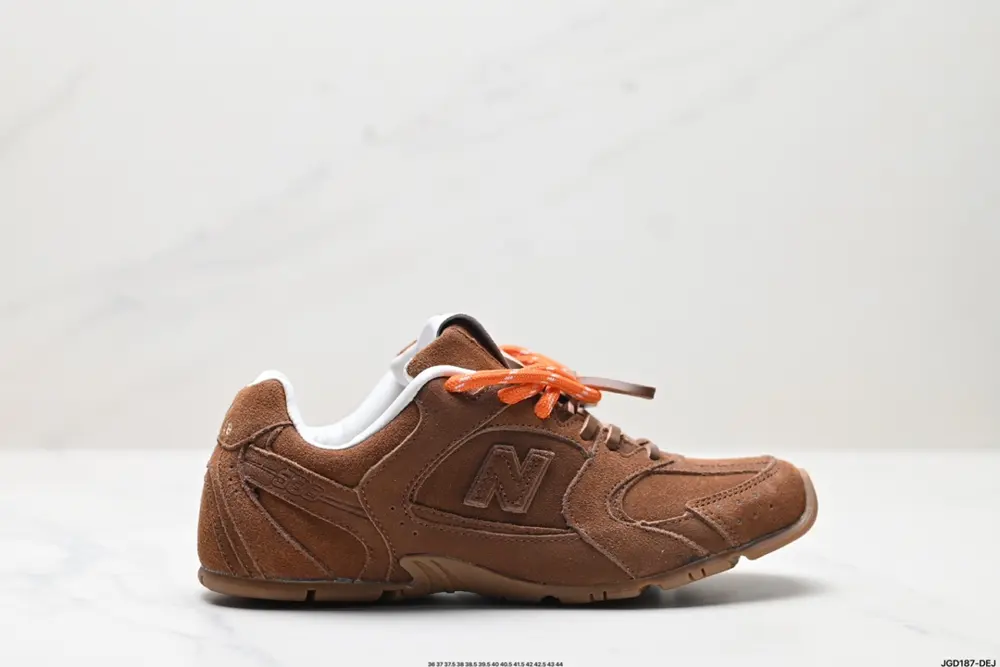 New Balance Maillard color matching creates a new cross-border cooperation