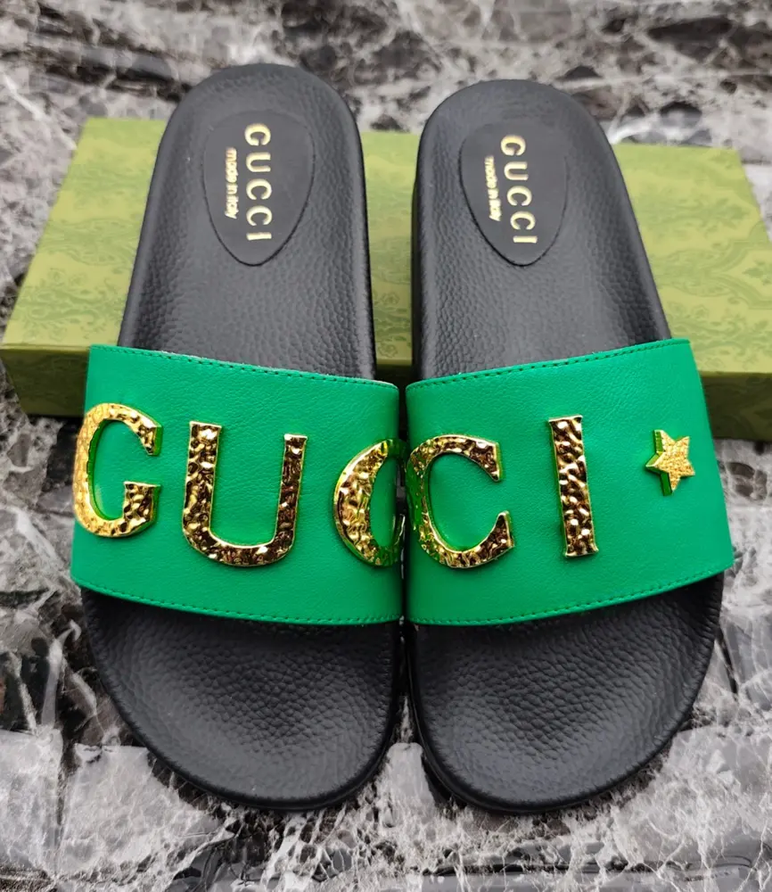 Gucci slippers