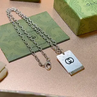 Gucci’s latest necklace