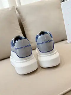 Alexander McQueen classic popular star all-match white shoes