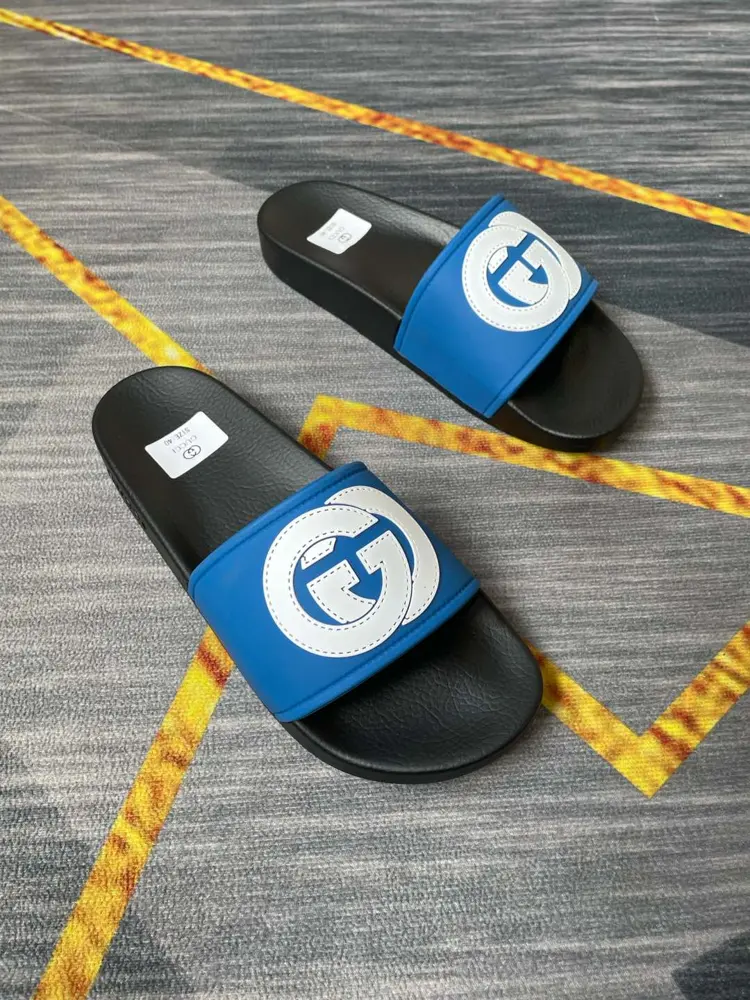 Gucci couple flip flops