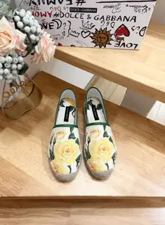 Dolce & Gabbana Espadrilles DG’s style is getting more and more fashionable