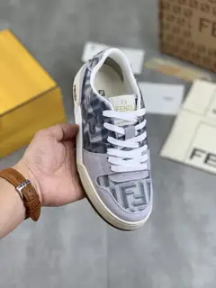 Fendi sports casual shoes Imported original lining
