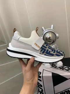 Fendi casual sports shoes original version