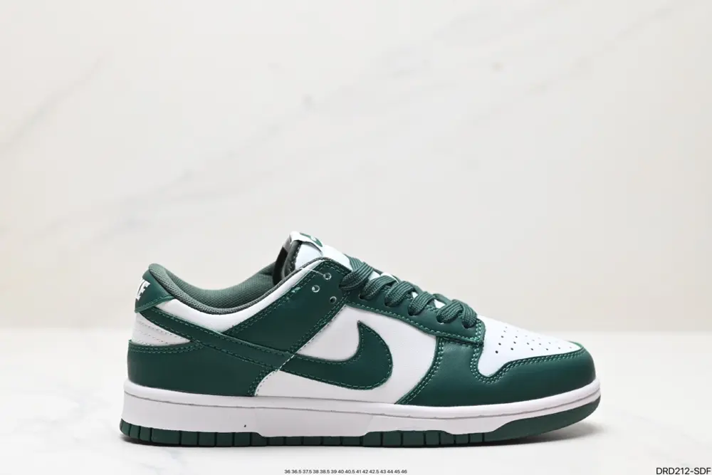 Nike SB Dunk Low Retro Dunk Series Retro Low-top Casual Sports Skateboard Shoes DD1503-105